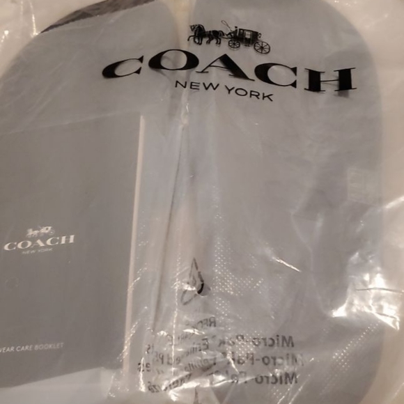 Coach Sport Slides - Picture 2 of 6